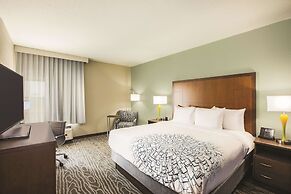 La Quinta Inn & Suites by Wyndham Wichita Northeast