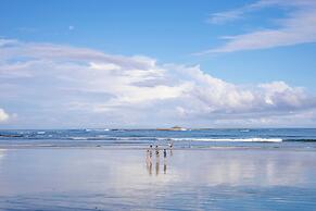 The Coast Beachfront Hotel