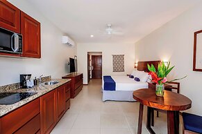 The Coast Beachfront Hotel