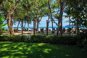 The Coast Beachfront Hotel