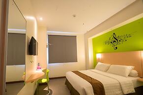 Front One Hotel Jayapura