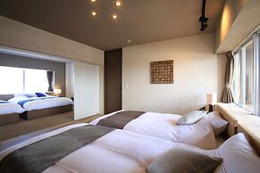 Sky Cucule Ishigakijima