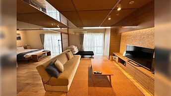 Sky Cucule Ishigakijima