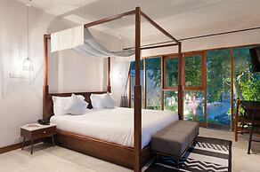 Tamarina Bed & Beyond