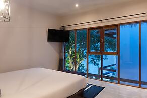 Tamarina Bed & Beyond