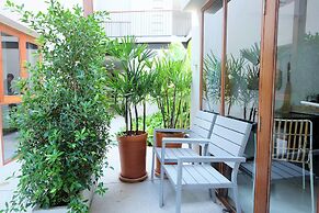 Tamarina Bed & Beyond