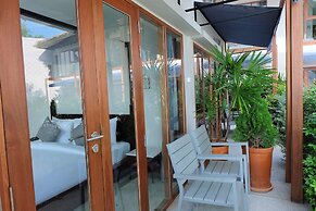 Tamarina Bed & Beyond