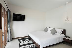 Tamarina Bed & Beyond