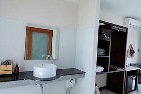 Tamarina Bed & Beyond