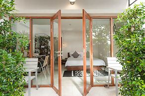 Tamarina Bed & Beyond