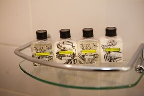 Tamarina Bed & Beyond