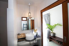 Tamarina Bed & Beyond