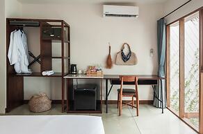 Tamarina Bed & Beyond