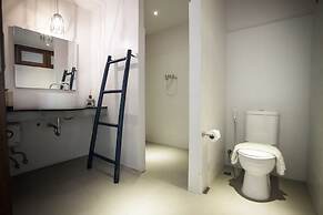 Tamarina Bed & Beyond