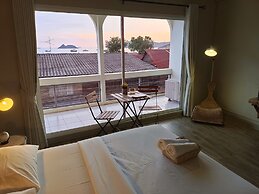 Sattahiptale Boutique Guest House & Hostel