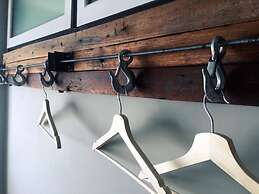 Sattahiptale Boutique Guest House & Hostel