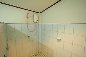 Baan Suanjarean Resort