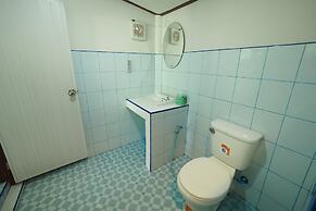 Baan Suanjarean Resort