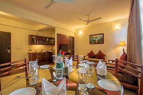 Rosewood Apartment Hotel