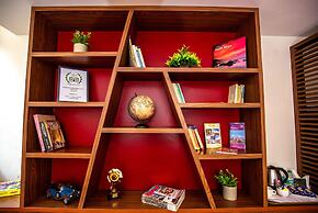 Rosewood Apartment Hotel