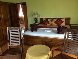 Norfolk Heritage Airport Villa