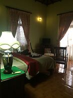 Norfolk Heritage Airport Villa