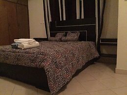 251 Budget Guest House