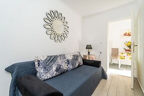 Apartments and Room Lora