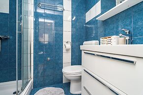 Apartments and Room Lora