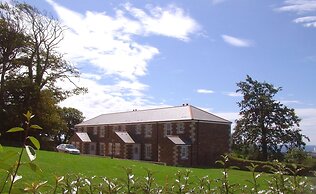 Green Acres Cottages