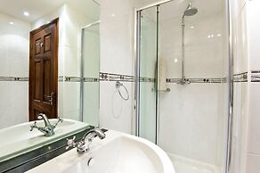 Green Acres Cottages