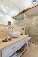 LuCe Design Hotel - Special Class