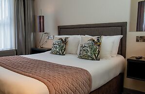 The Enniskillen Hotel and Motel