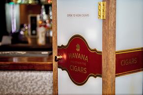 The Enniskillen Hotel and Motel