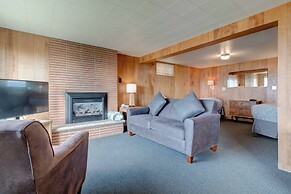 Ester Lee Oceanview Inn