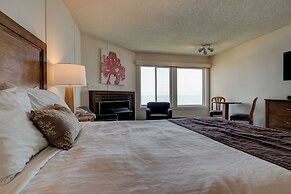 Ester Lee Oceanview Inn