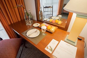 The Forest Lodge at Camp John Hay