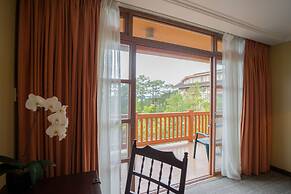 The Forest Lodge at Camp John Hay