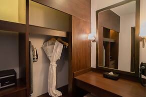 The Forest Lodge at Camp John Hay