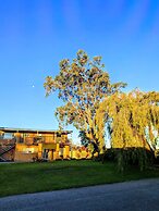 Haven Waters Motel & Apartments