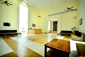 TreeHouse Achrol Niwas