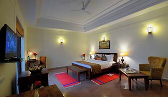 TreeHouse Achrol Niwas