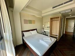 Collection O The Spades Hostel