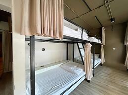 Collection O The Spades Hostel