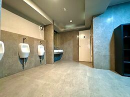 Collection O The Spades Hostel