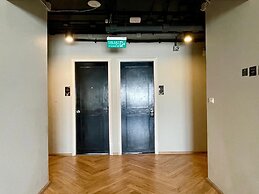 Collection O The Spades Hostel