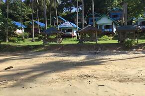 Sun Smile Beach Koh Jum