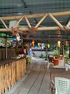 Sun Smile Beach Koh Jum