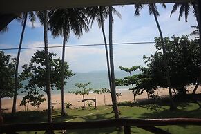 Sun Smile Beach Koh Jum