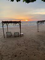 Sun Smile Beach Koh Jum